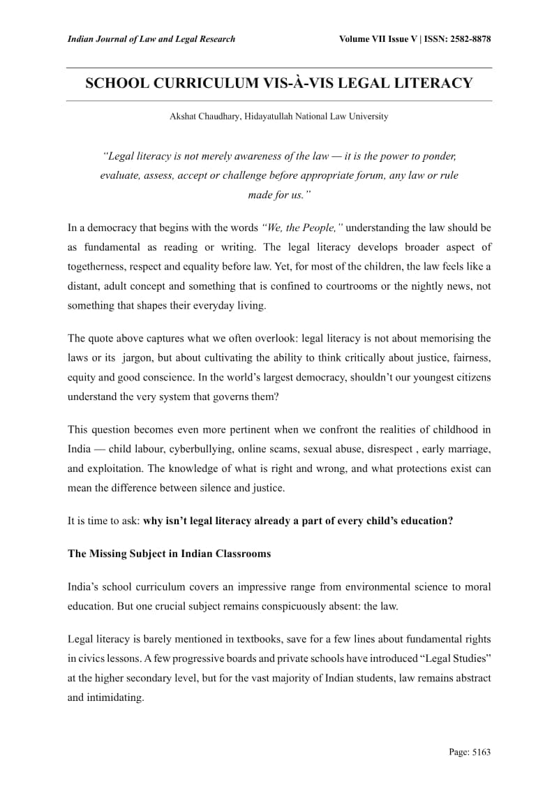 Cover of School Curriculum vis-à-vis Legal Literacy